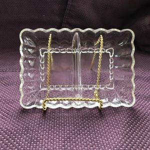 VINTAGE GLASS RELISH DISH WITH SCALLOPED EDGES